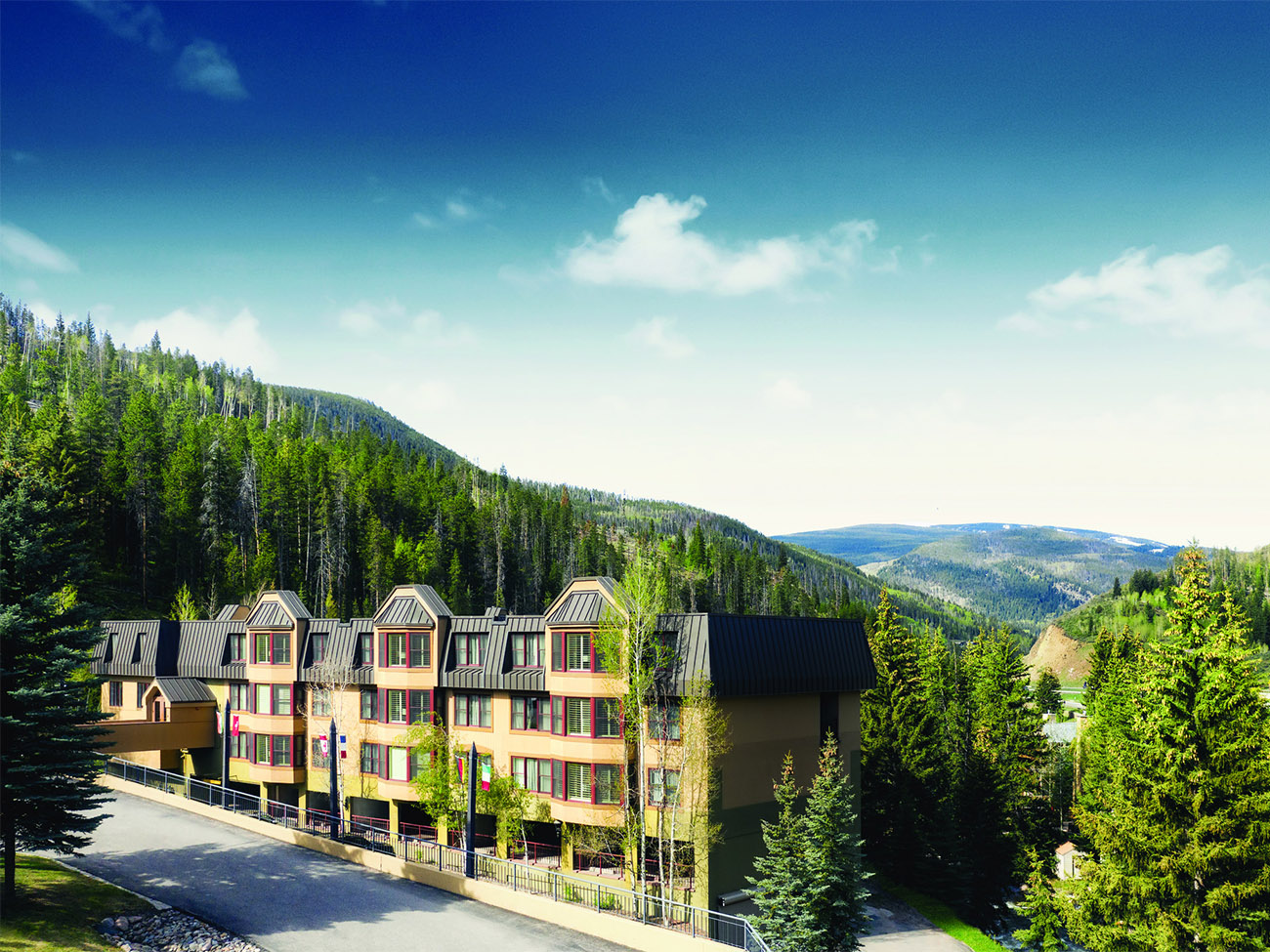 Image of Marriott's StreamSide – Evergreen in Vail.